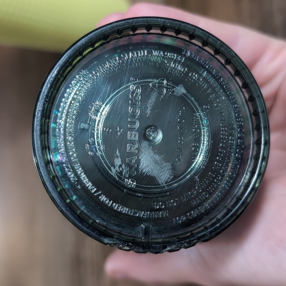 Starbucks Yellow & Green Matte Grid Venti (24oz) Cold Cup Tumblers - Picture 6 of 10